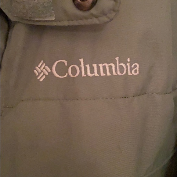 Columbia waterproof Coat lite green - Picture 3 of 8